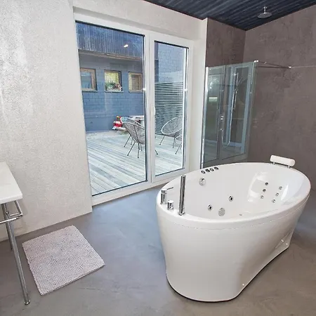 بيت للعطل Casa Monkey With Sauna And Terrace بارنو