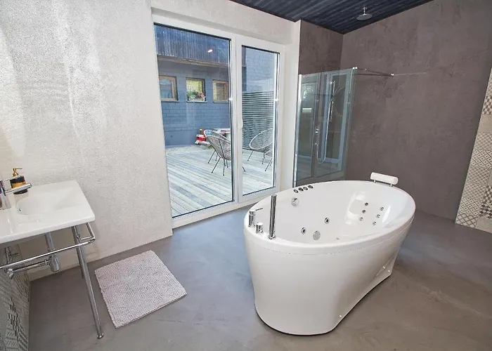 بيت للعطل Casa Monkey With Sauna And Terrace بارنو